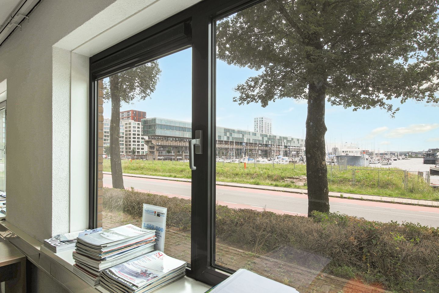 Bekijk foto 4 van Modemstraat 1