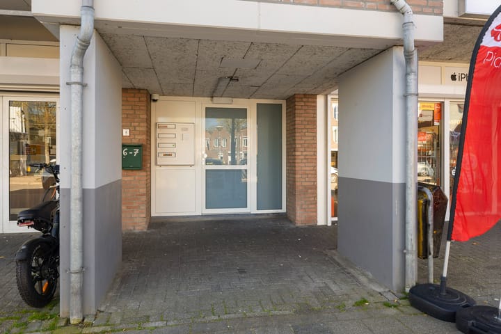 Photo 4 of Biarritzplein 8