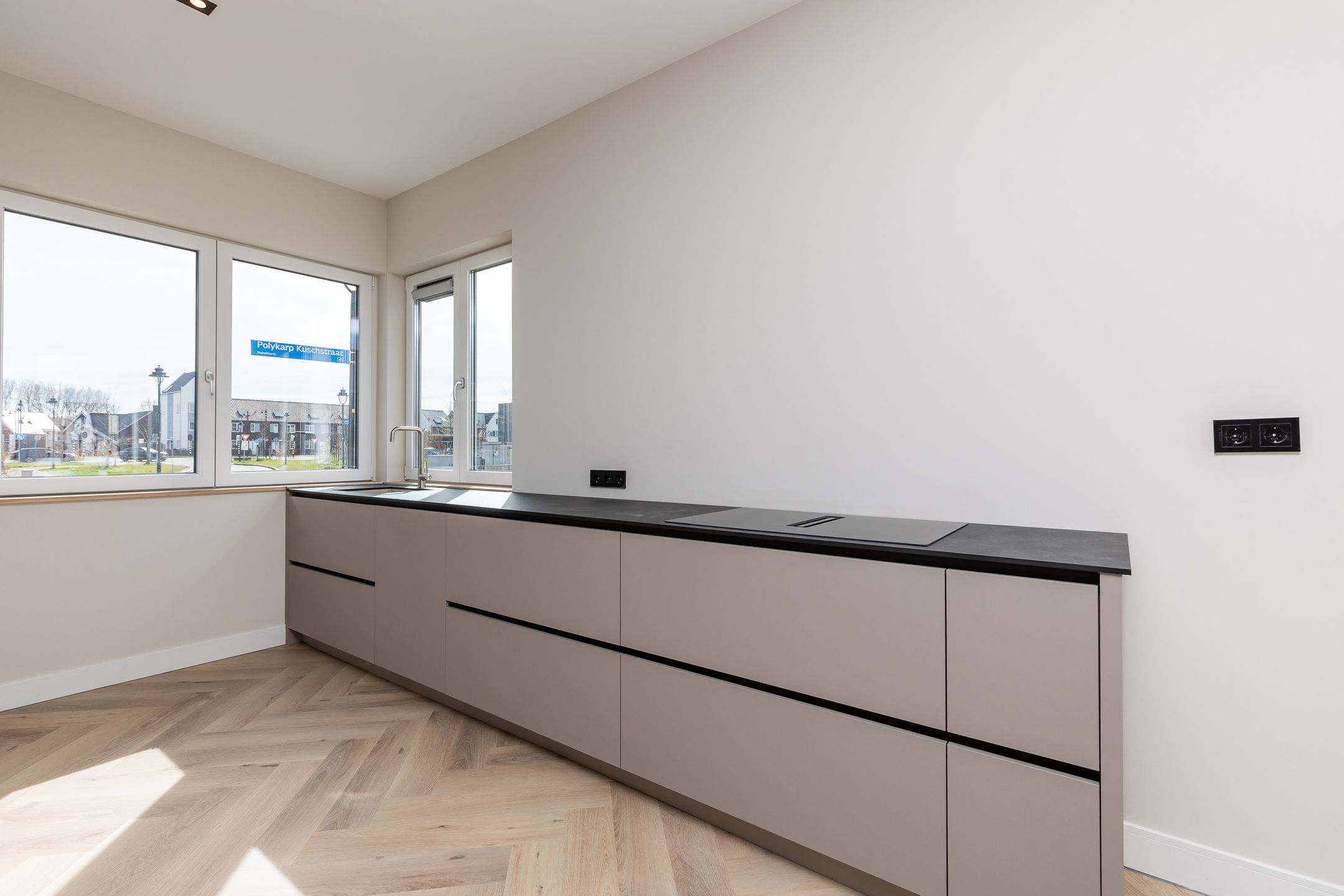 Foto 21 van John Bardeenstraat 16