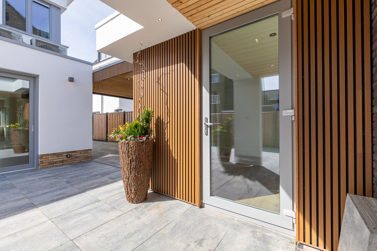 Foto 29 van John Bardeenstraat 16