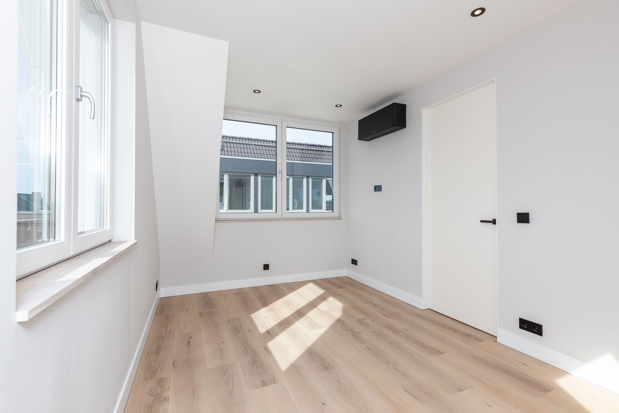 Foto 54 van John Bardeenstraat 16