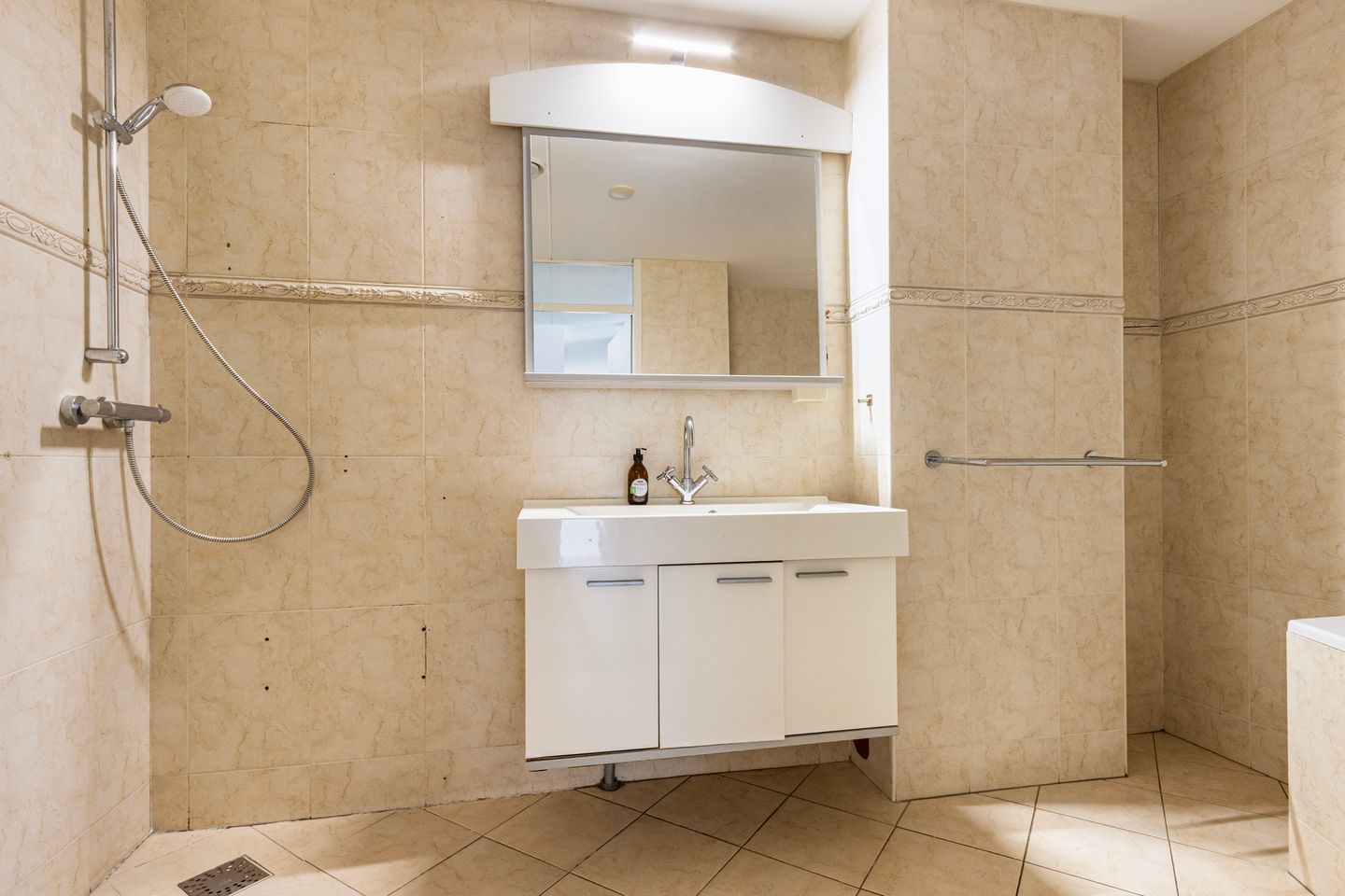 Foto 35 van Stationsstraat 118-A