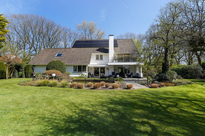 Foto 2 van Nassaulaan 8