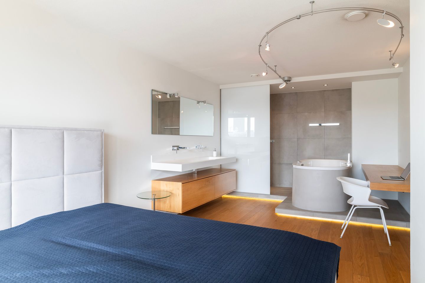 Foto 19 van Houtlaan 36-B