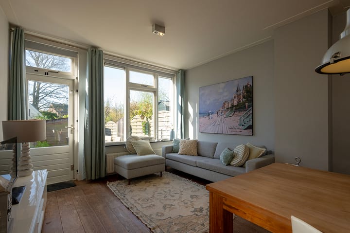 Photo 3 of Zonstraat 21-E