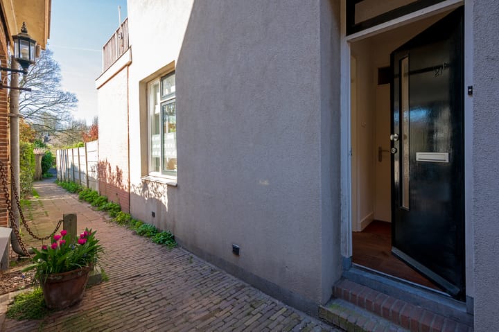 Photo 2 of Zonstraat 21-E