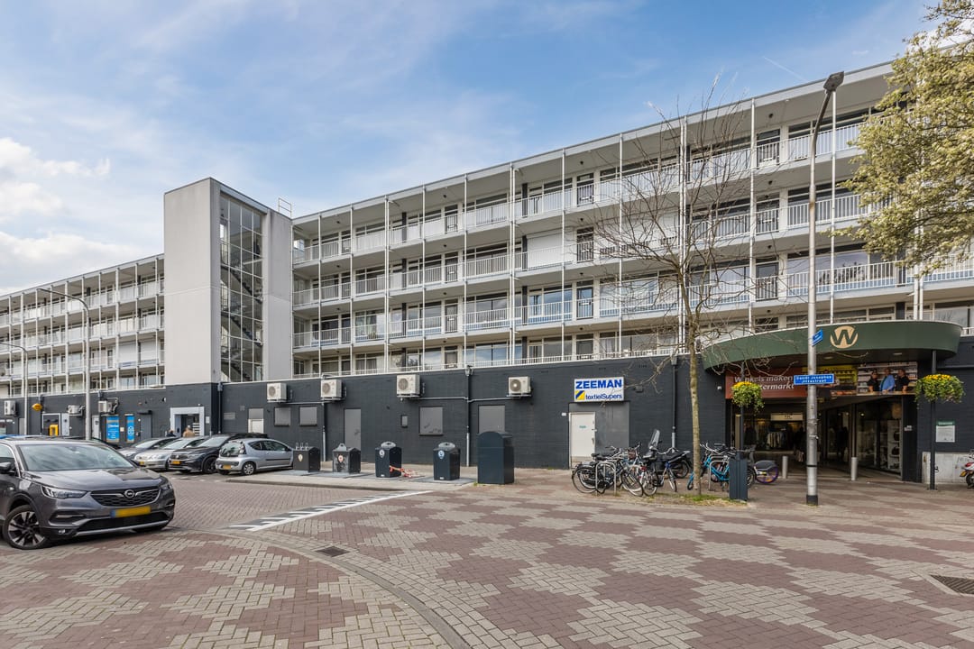 Photo 1 of Daniël Josephus Jittastraat 139