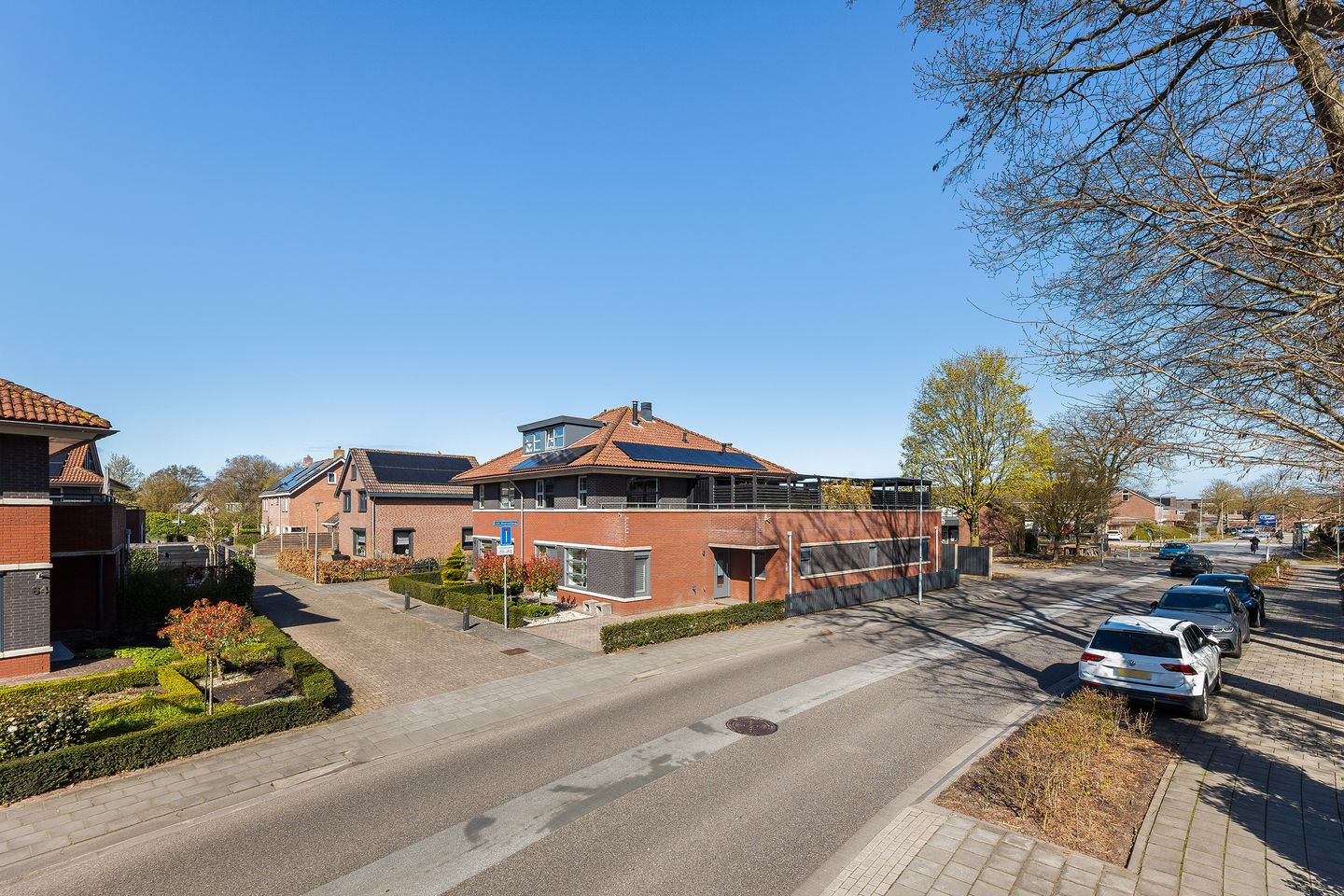 Foto 4 van van Meerveltweg 4