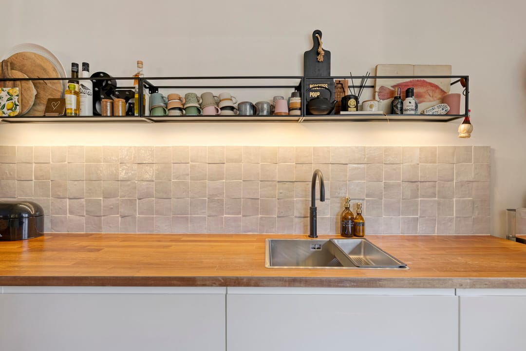 Foto 11 van Den Heuvel 14