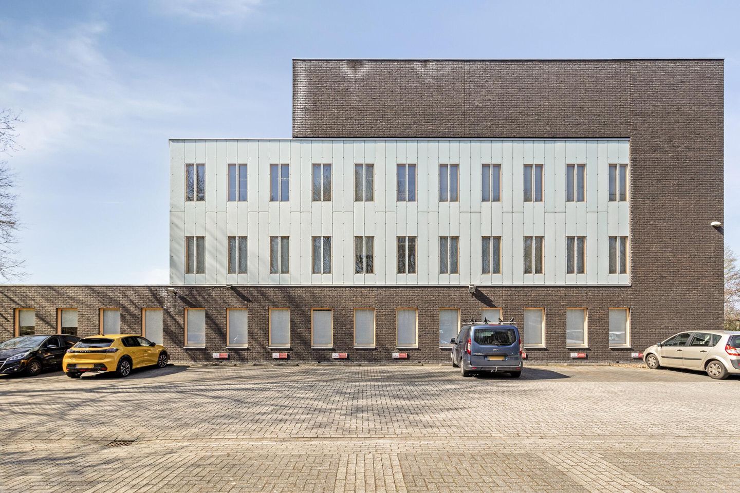 Bekijk foto 4 van Elbe 12