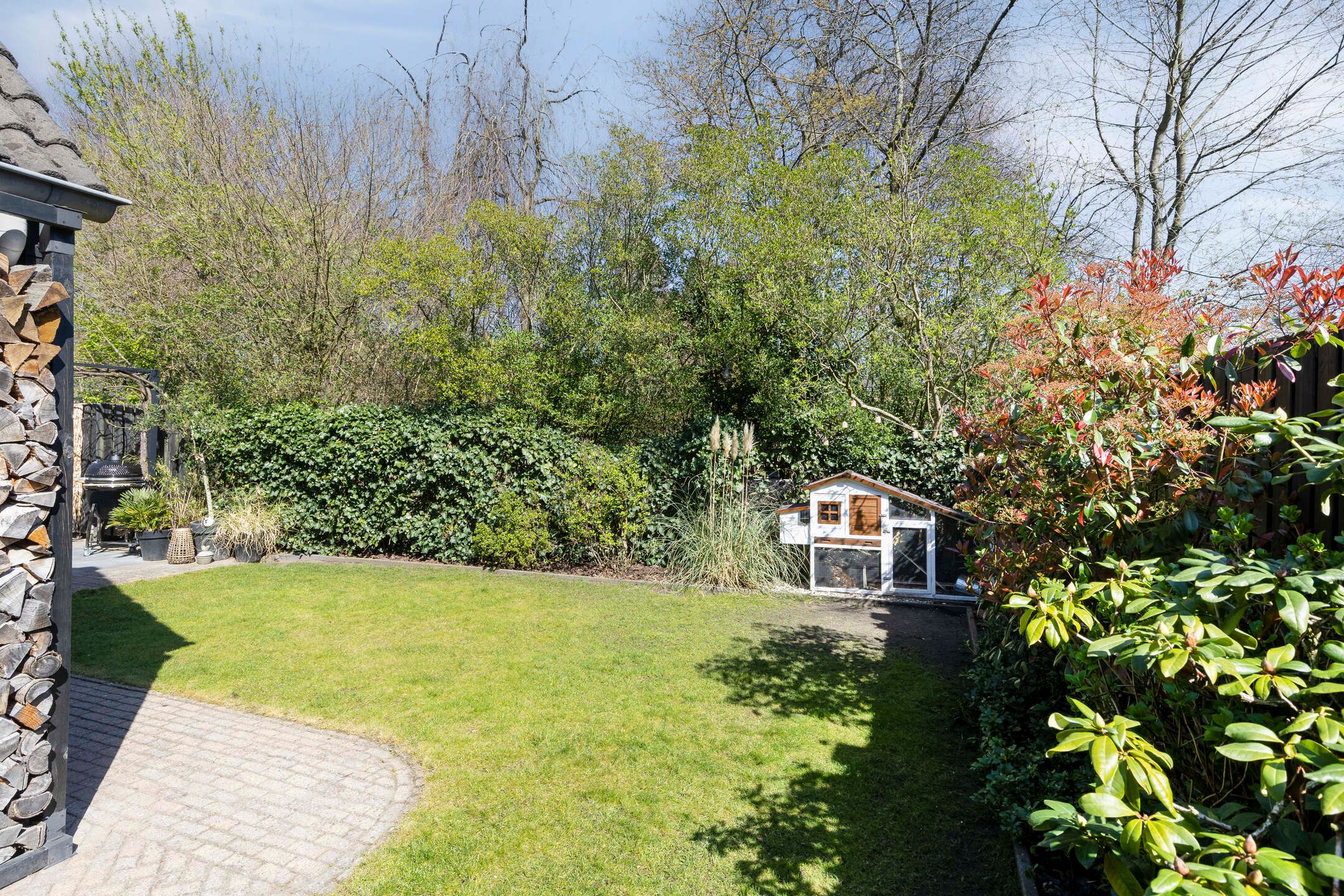 Foto 36 van Den Heuvel 14