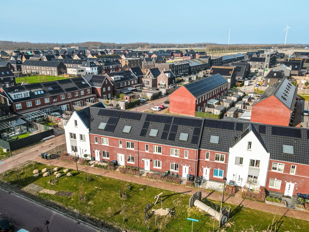 Foto 41 van Robert Hofstadterstraat 7