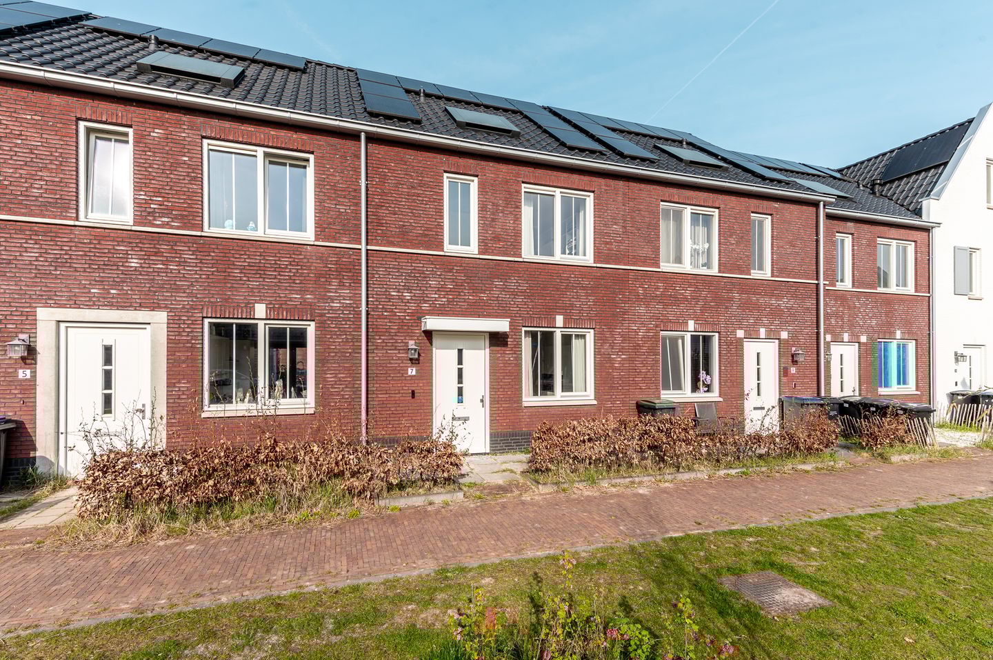 Foto 35 van Robert Hofstadterstraat 7