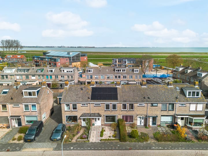 Photo 2 of Dirk Kampstraat 27