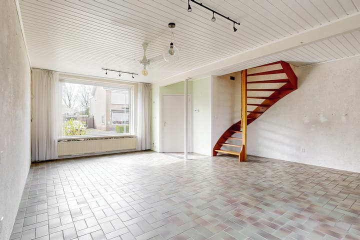 Photo 3 of Dirk Kampstraat 27