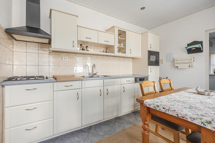 Photo 3 of Halsterseweg 22