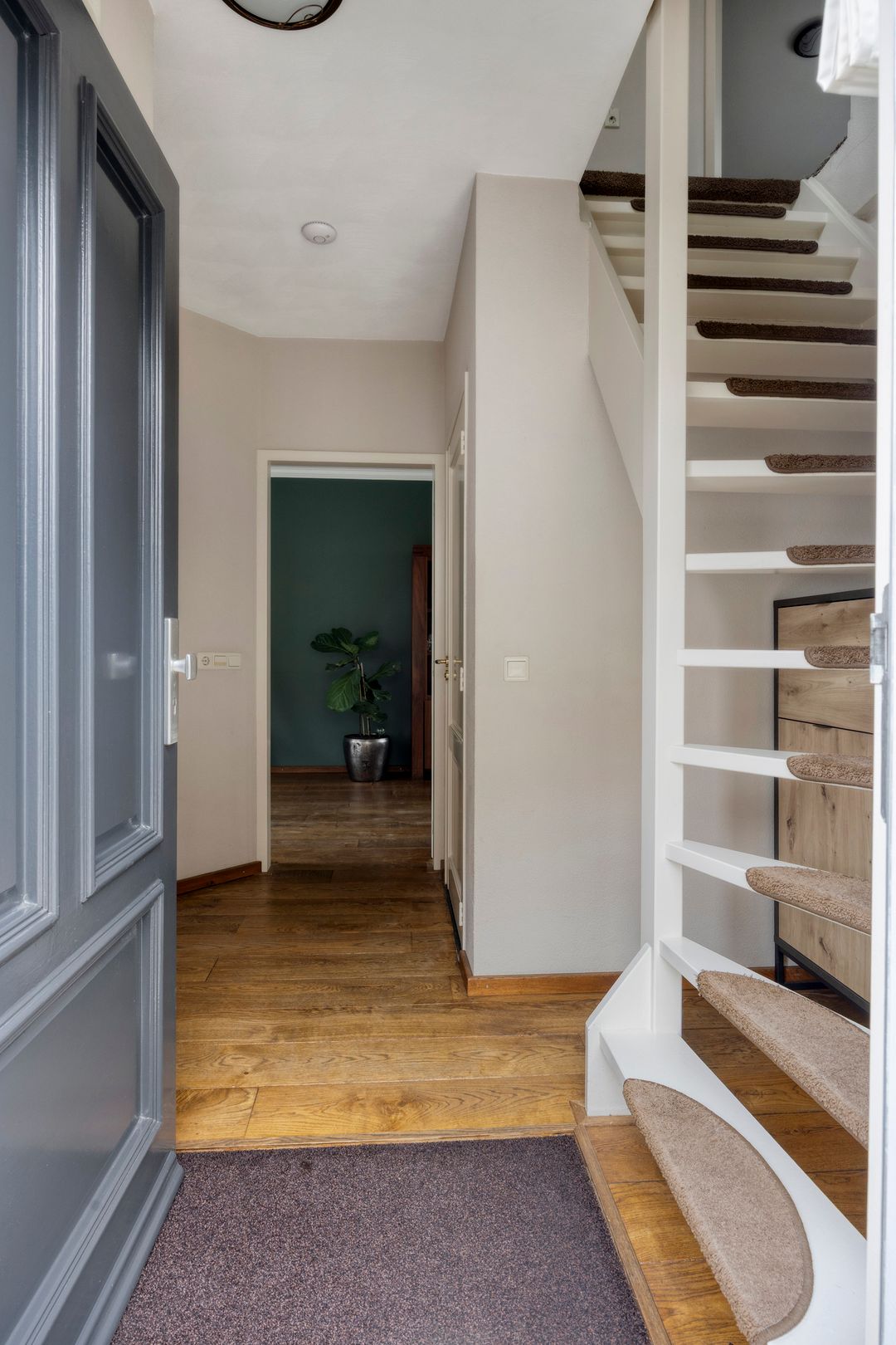 Foto 8 van Elzenstraat 41