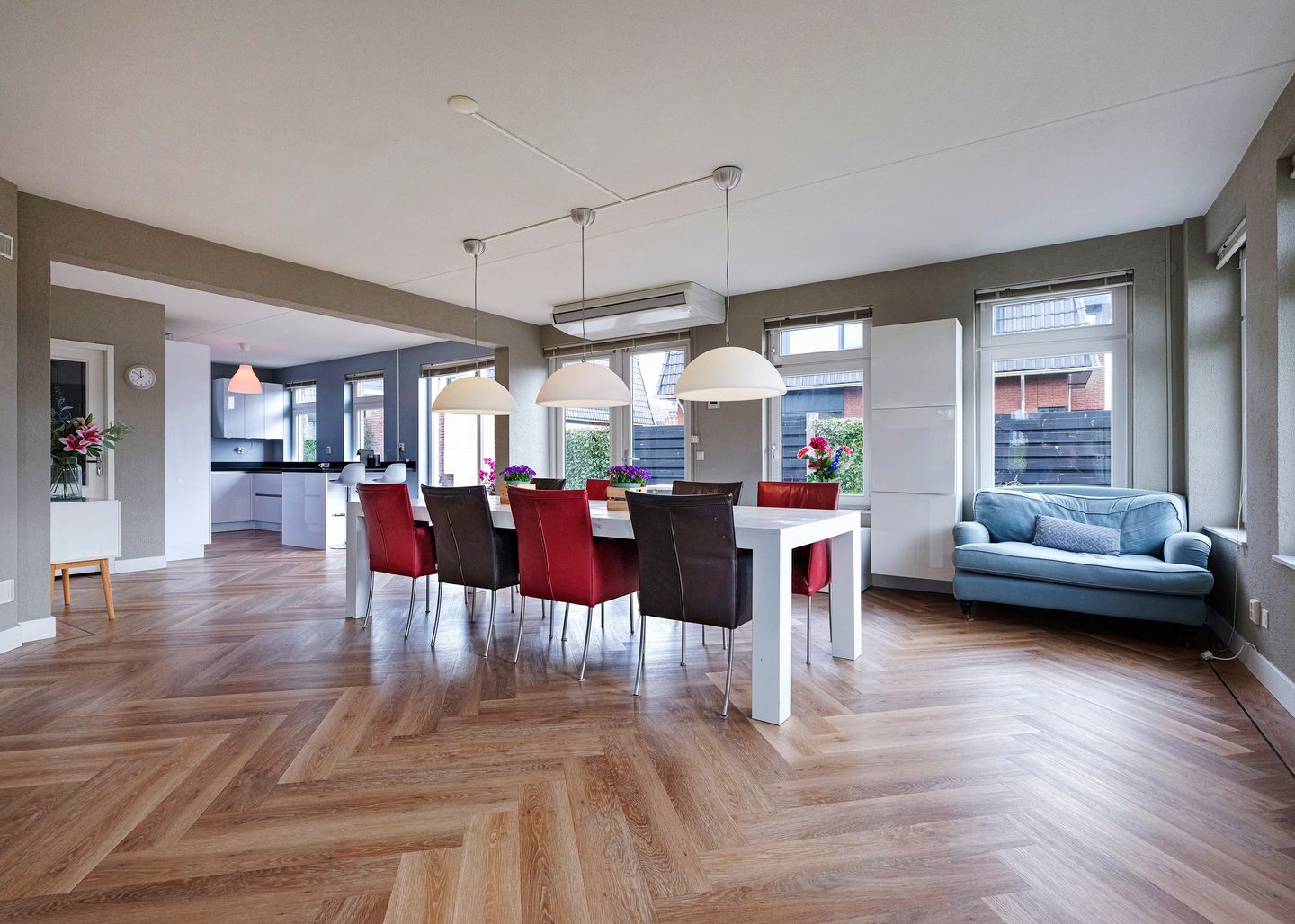 Foto 5 van Zonnegloren 12