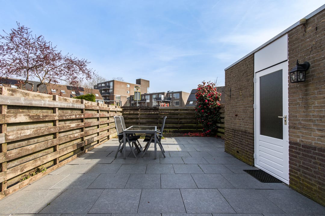 Photo 17 of Frida Katz-erf 105