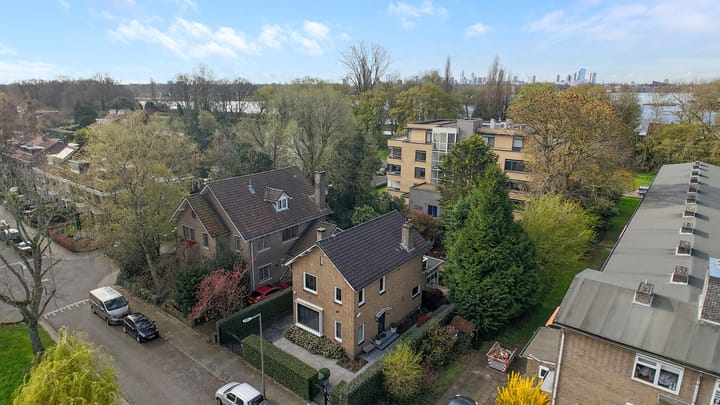 Foto 2 van Van Goghlaan 8