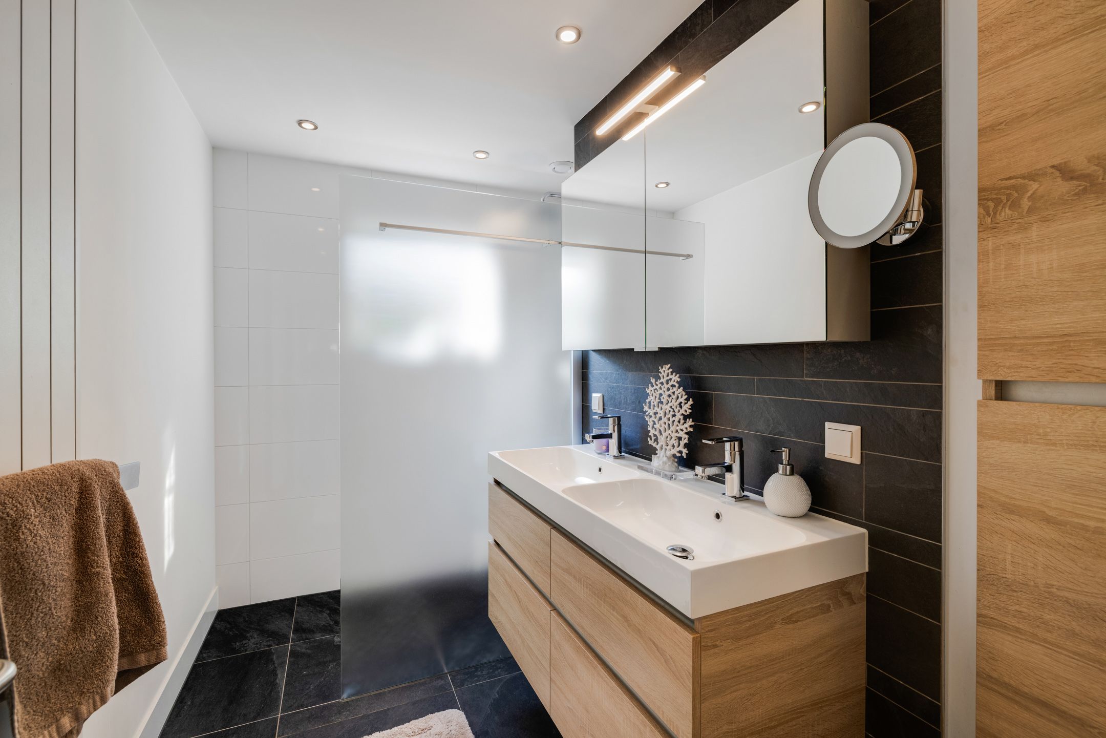 Foto 48 van Van Goghlaan 8