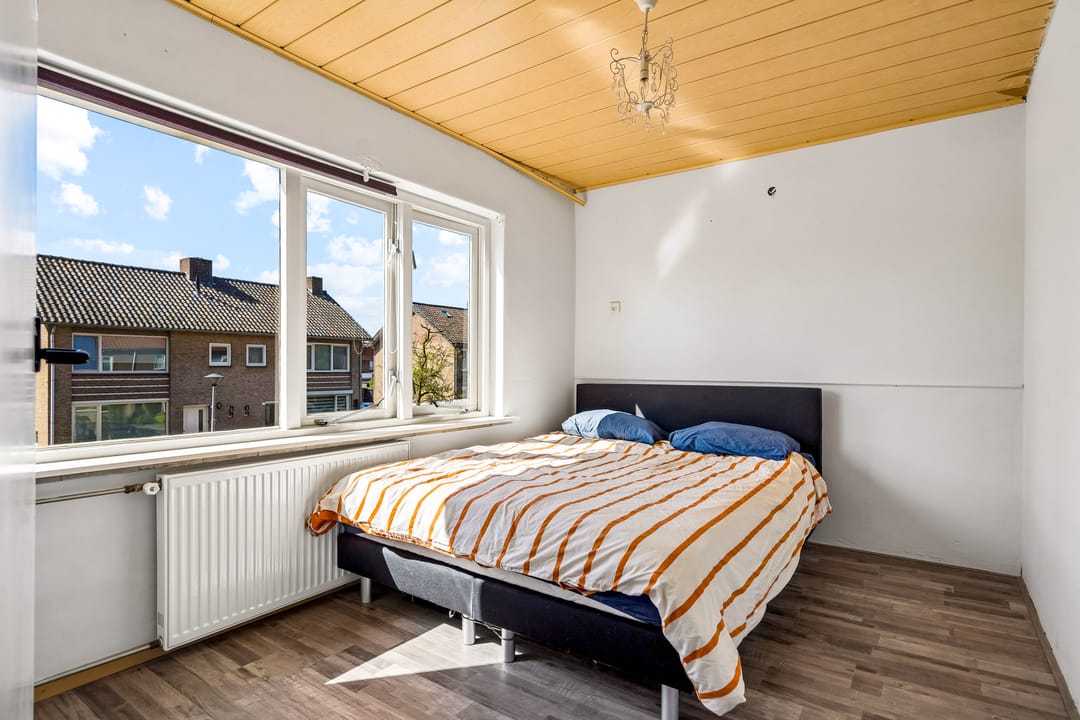 Photo 22 of Crocusstraat 24