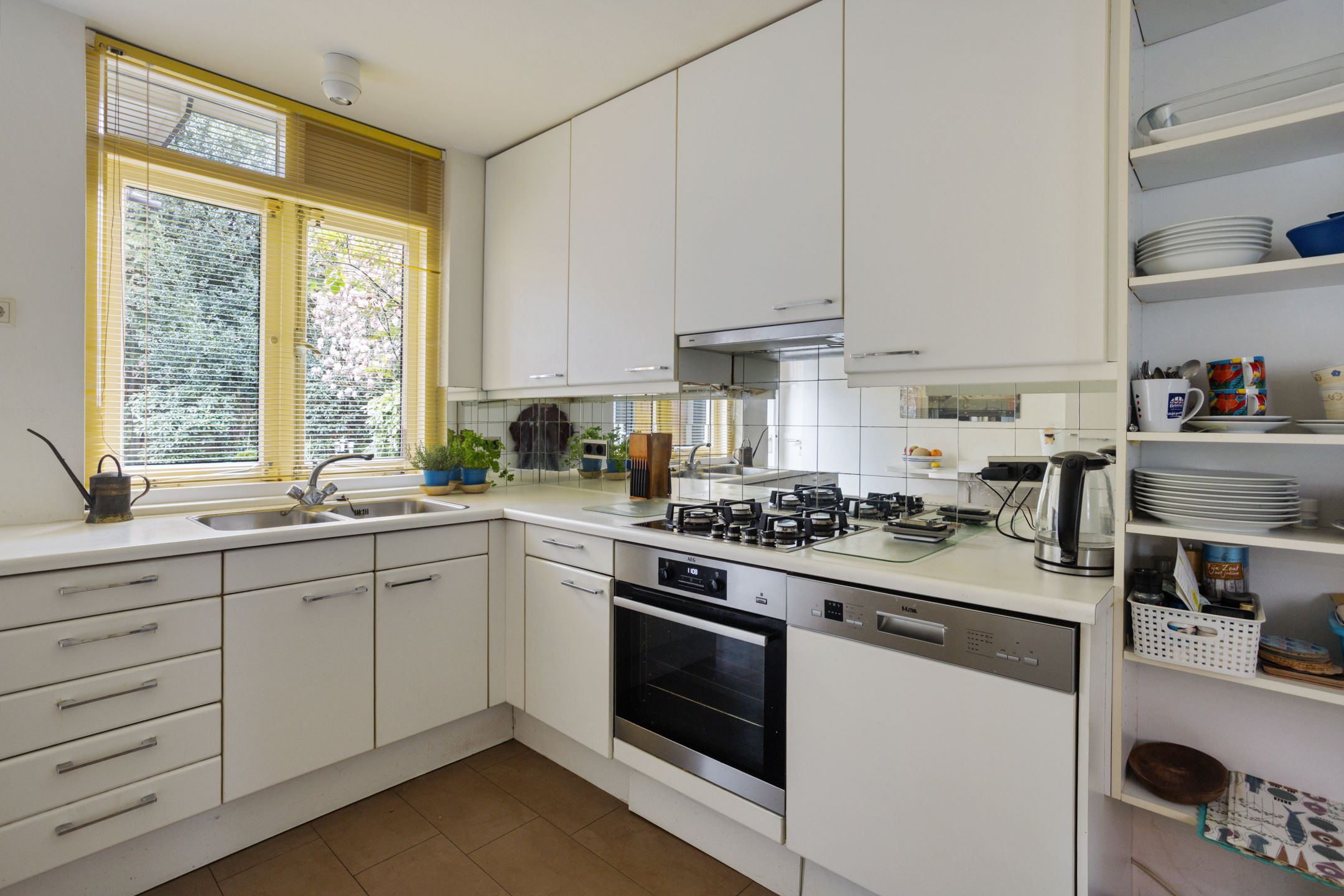 Photo 21 of Generaal Winkelmanstraat 134