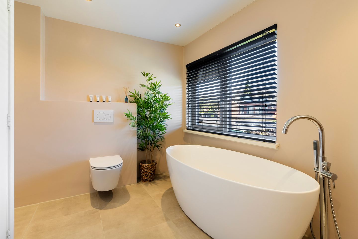 Foto 34 van Amsivarilaan 11