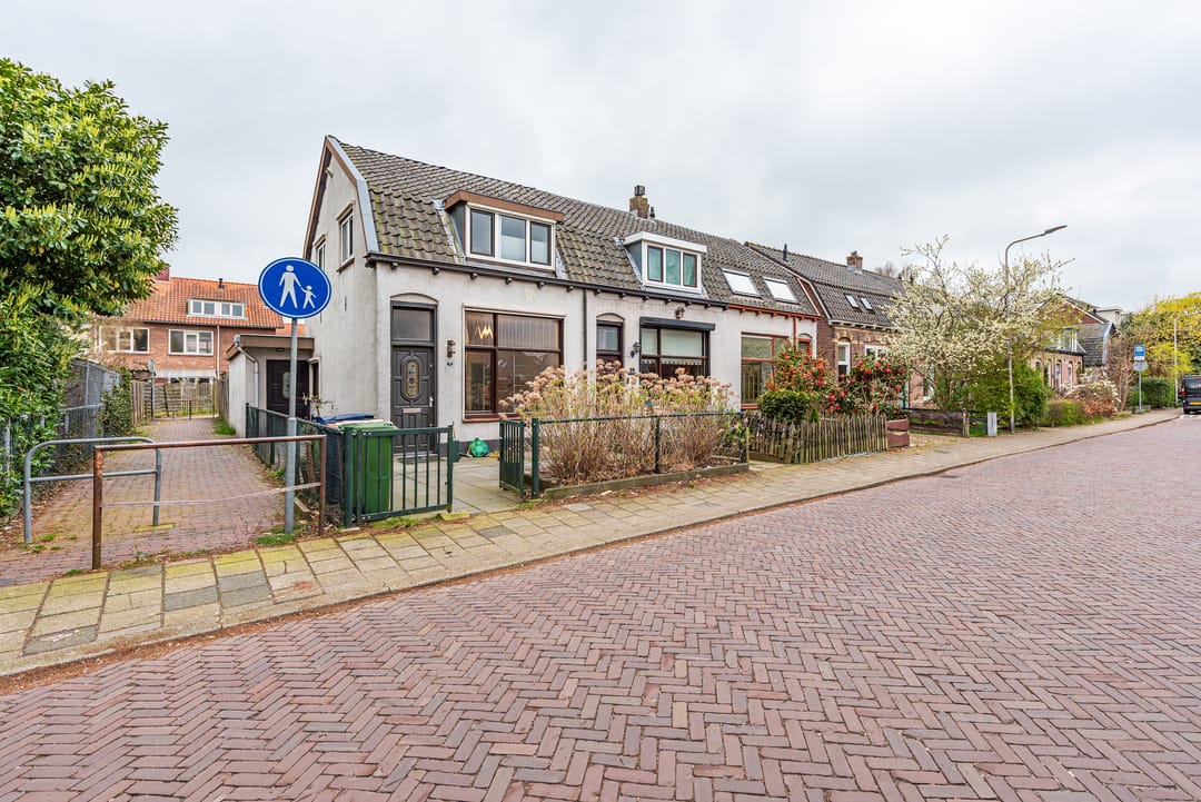 Photo 2 of Dwarsweg 22