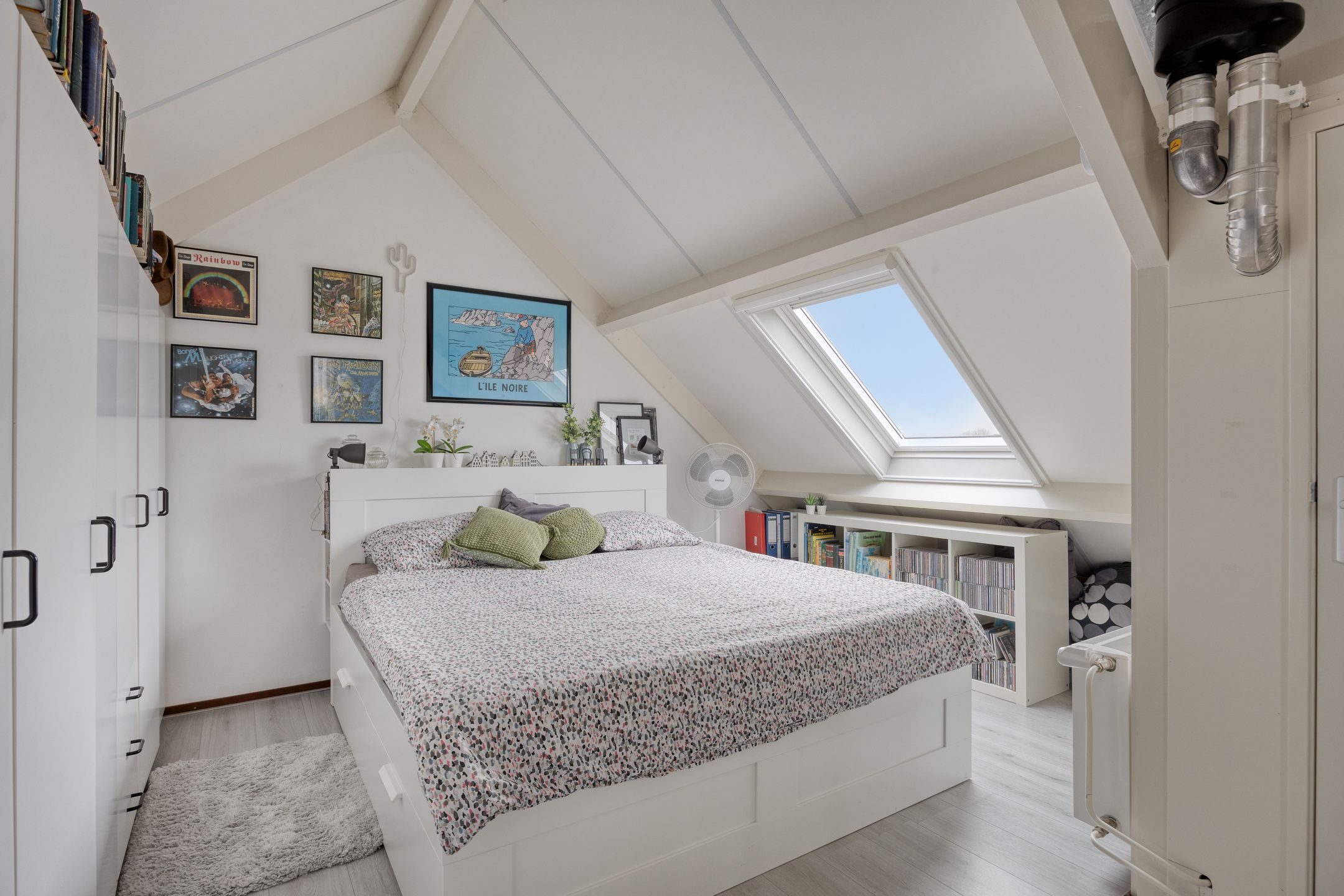 Foto 21 van De Heenplaat 4