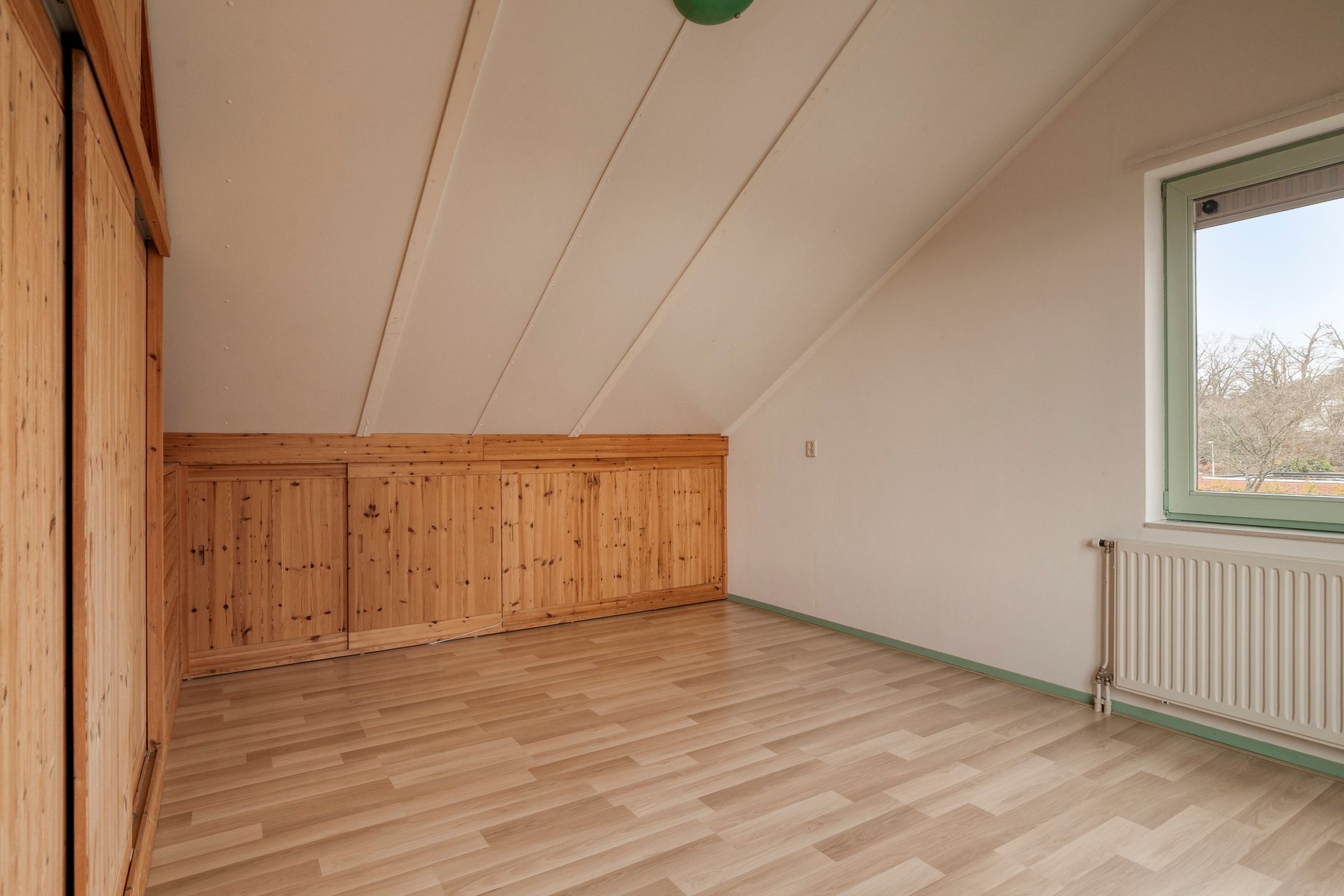 Corner House with Garage, Roof Terrace and Sauna in Green Zeist Neighborhood — 21