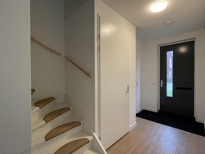 Photo 2 of M.C. Escherstraat 36