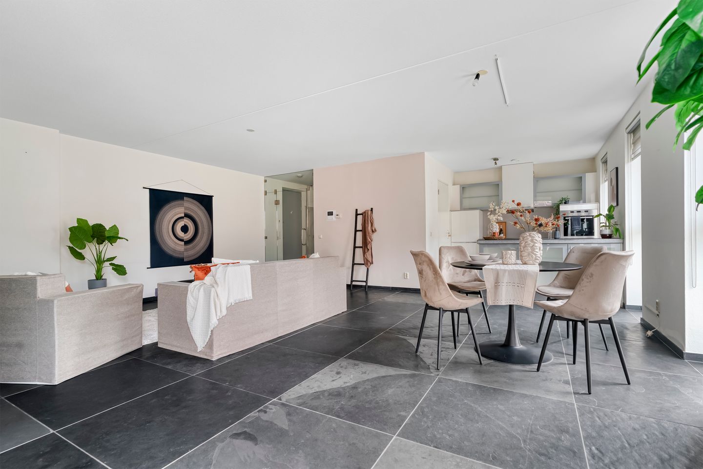 Foto 20 van Molenveldlaan 29