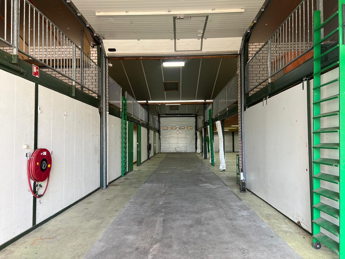 View photo 4 of Nijken 11-a