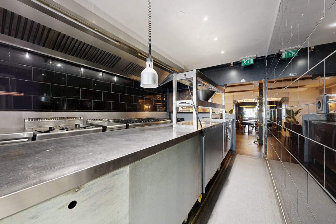 Foto 23 van Voorstraat 50