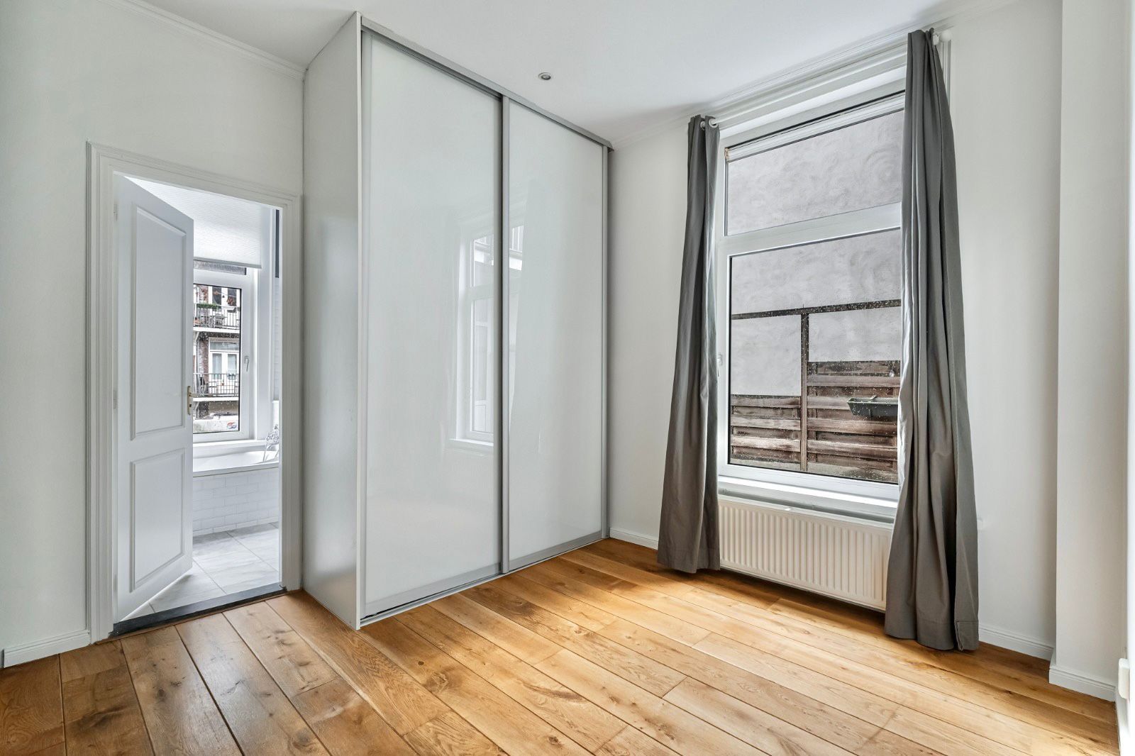 Foto 15 van Bilderdijkstraat 138-1