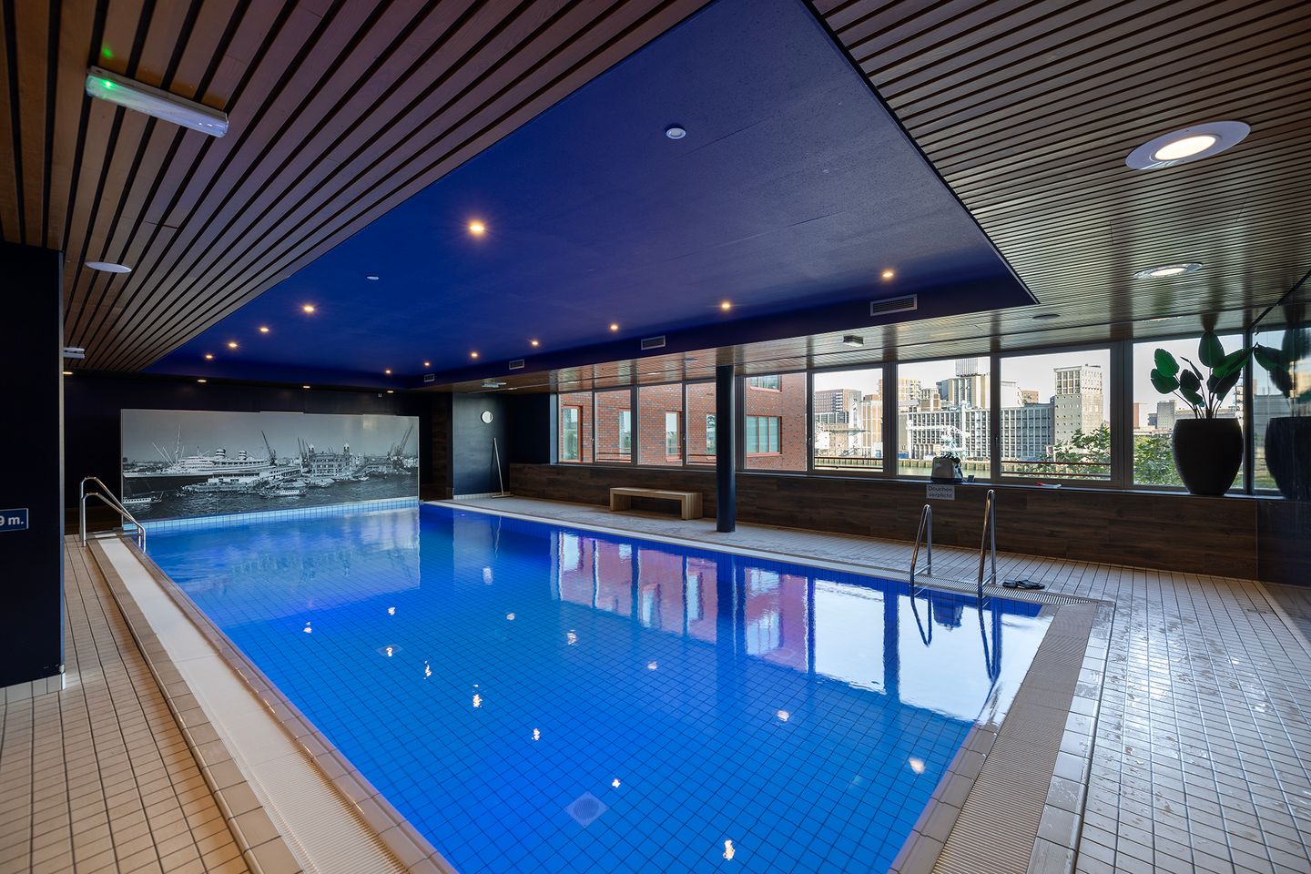 Foto 20 van Landverhuizersplein 151