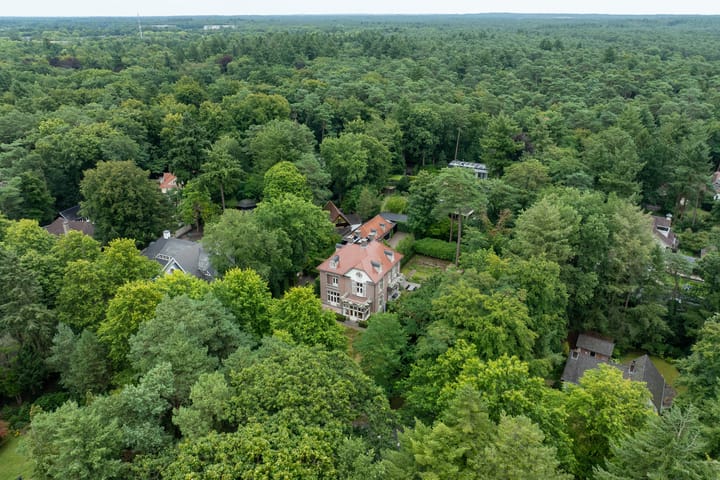Photo 3 of F.A. Molijnlaan 88