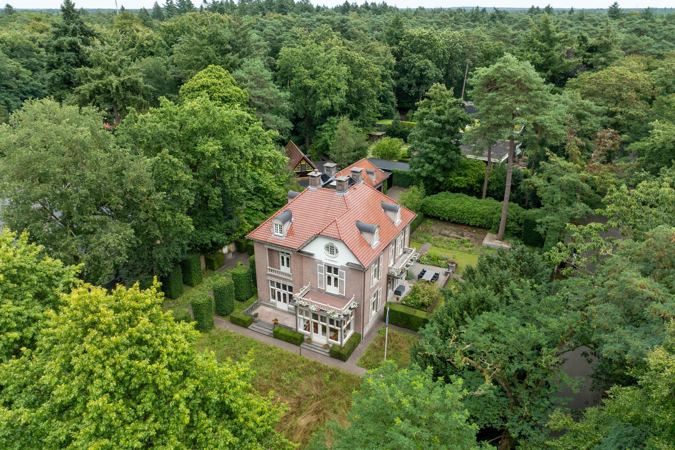 Photo 81 of F.A. Molijnlaan 88