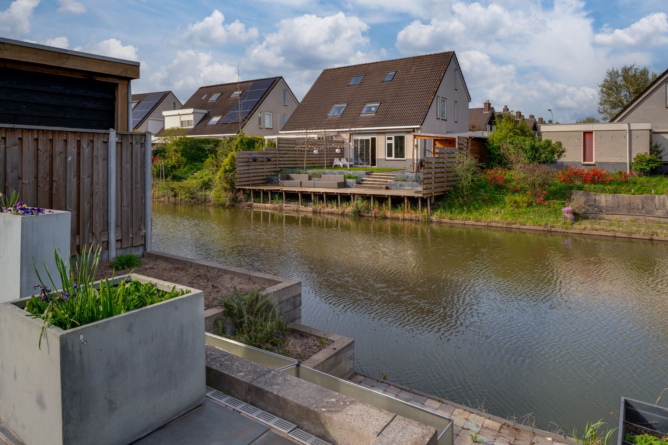 Photo 3 of Golden Delicious 40