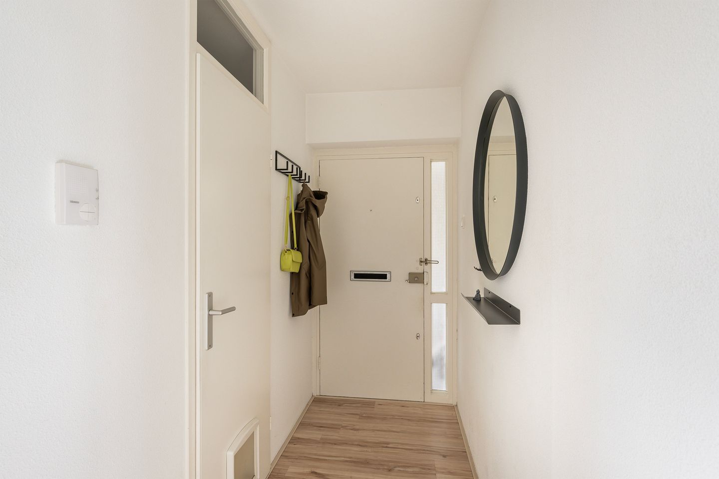 Charming 2-room apartment with sunny balcony in Schiedam Groenoord — 20