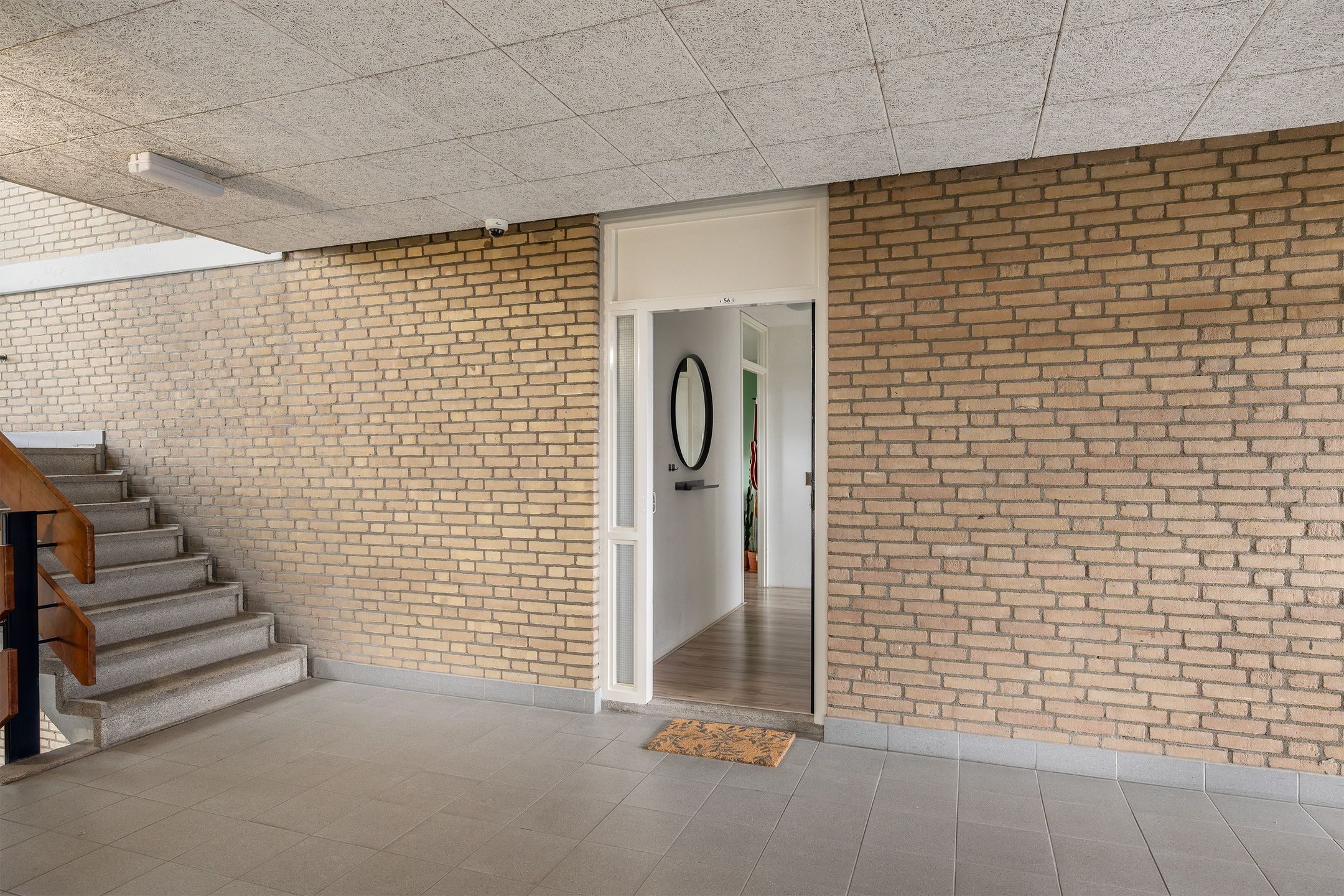 Charming 2-room apartment with sunny balcony in Schiedam Groenoord — 21