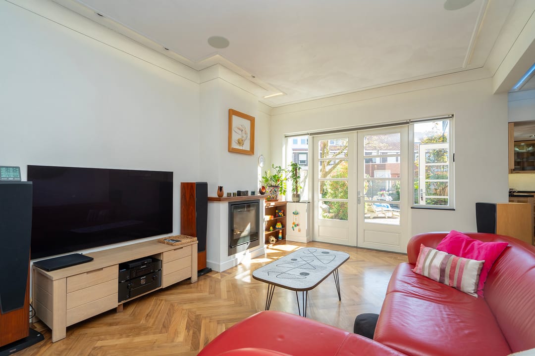 Photo 11 of Valentijnstraat 14