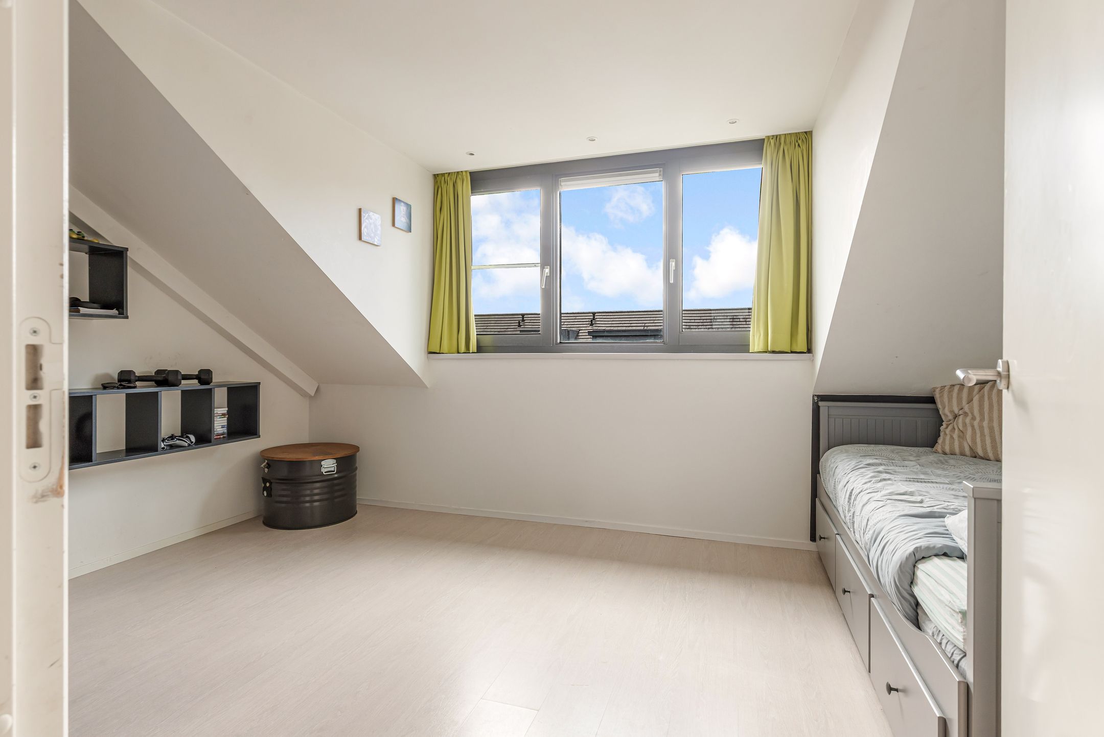 Foto 39 van Van Ravesteijnstraat 3