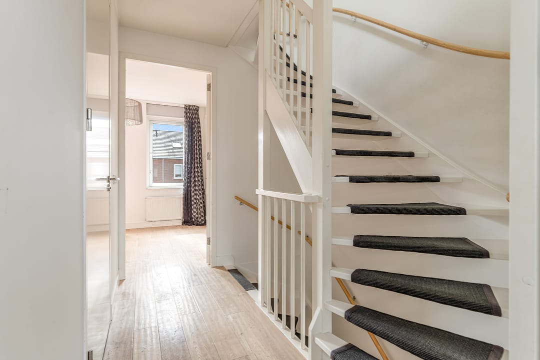 Foto 37 van Van Ravesteijnstraat 3