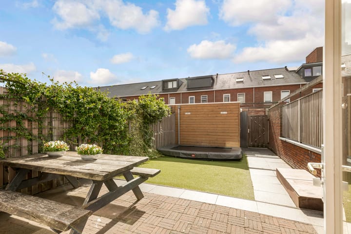 Photo 3 of Van Ravesteijnstraat 3