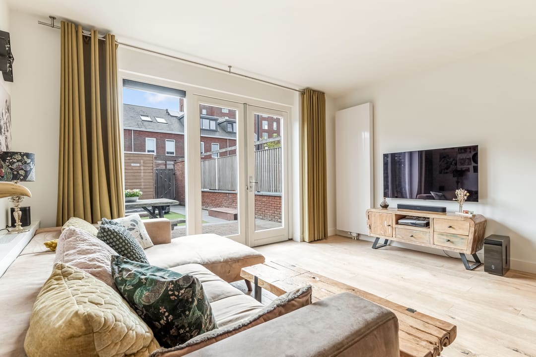 Foto 13 van Van Ravesteijnstraat 3