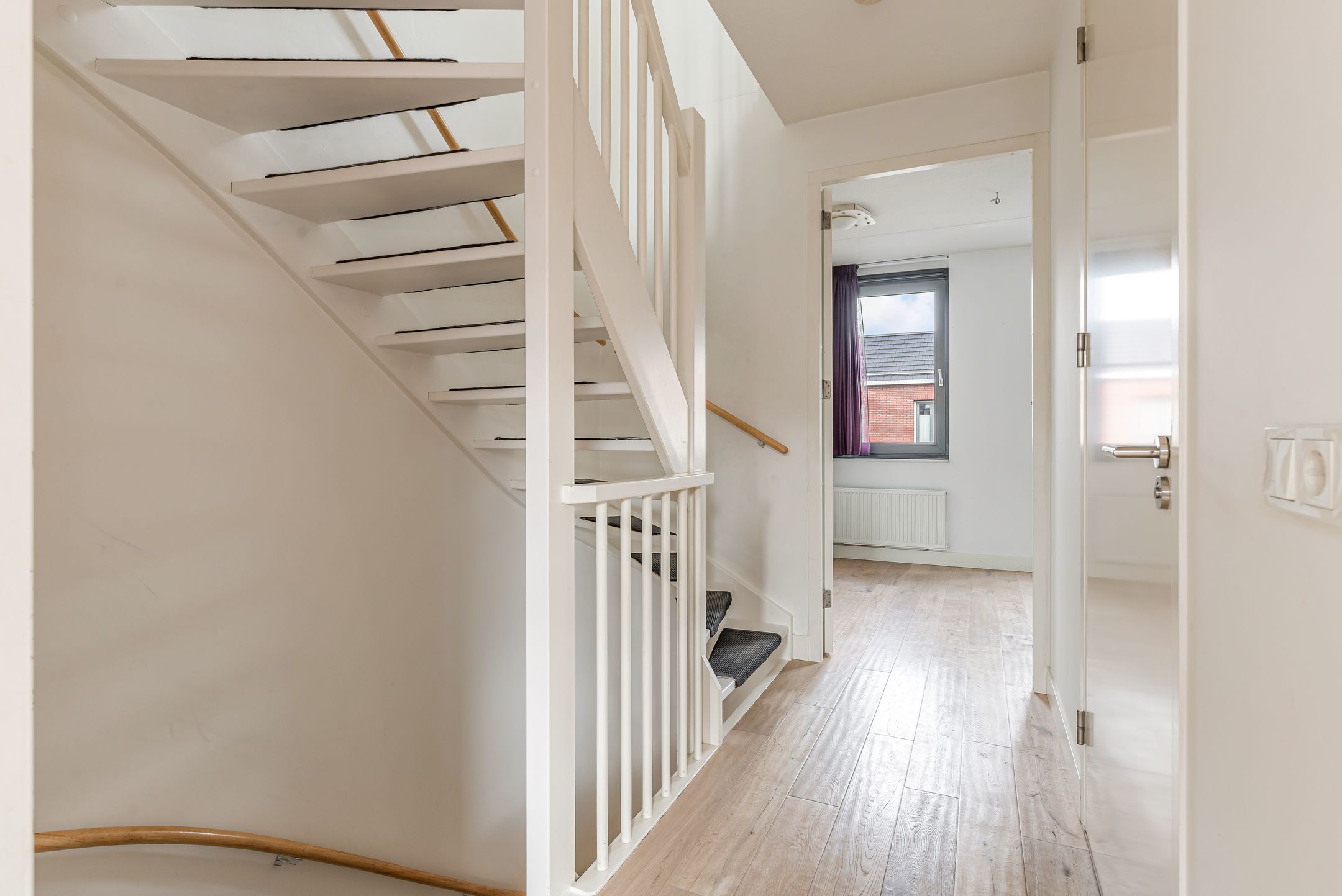 Foto 30 van Van Ravesteijnstraat 3