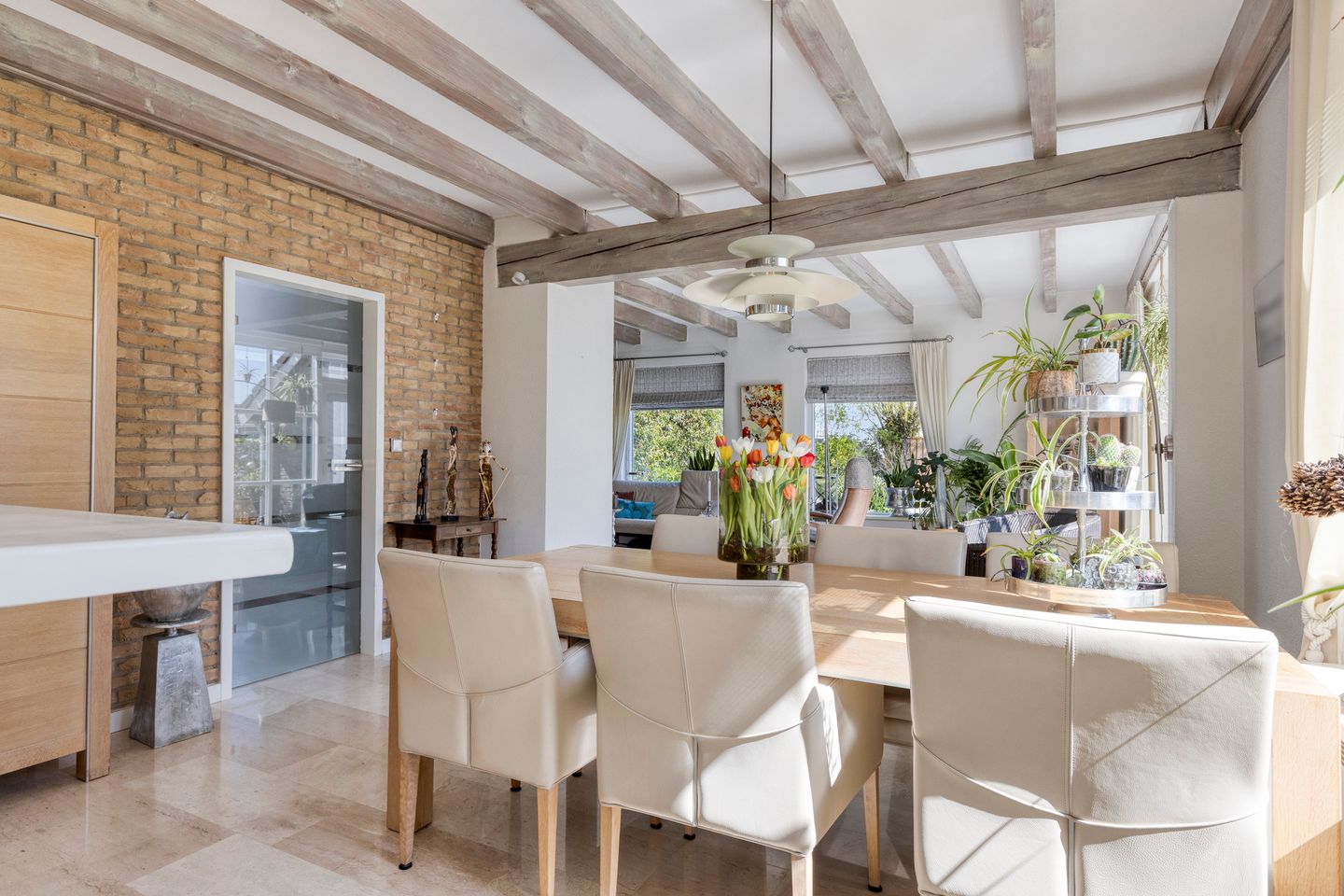 Spacious detached bungalow with panoramic polder views — 14