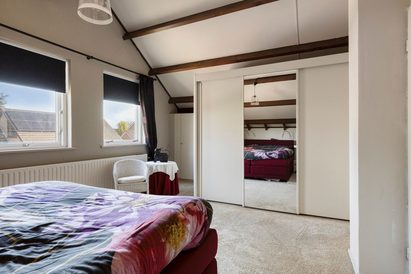Spacious detached bungalow with panoramic polder views — 40